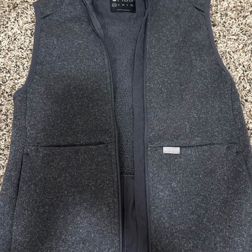 FIGS Vest